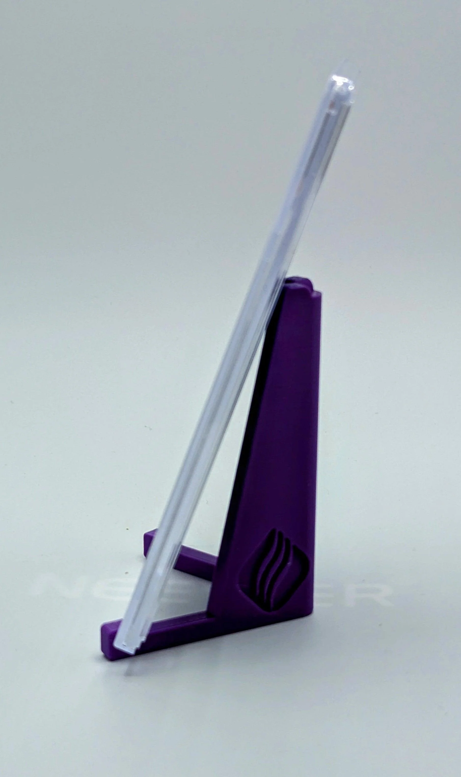 3D Printed Card Stand - Image 3